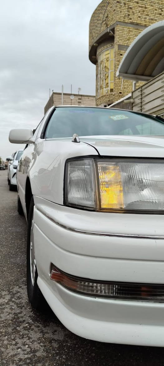 سلام عليكم رأس الثور موديل 97 رقم بصره مشروع وطني  سنويه لل2029 مكفولة من الضربه والكص ونقل الجثه والصبغ  بس دعاميتين صبغ فقط كفاله من الخياس مكينه ونجي بلاد بل كارتون تبريد ثلج حداده 100ب100 تخم تاير سياره جاهزه من كلشي السعر 105 وبيها مجال العنوان البصره الزبير حي الخطوه  الرقم ***********
