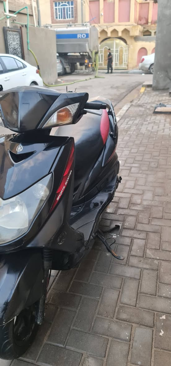 سكنس يابني فحل 
مامفتوح كهربائيات كله شغل
مختمه ختم وحد سعر 950 وبهه مجال
*********** البصره
