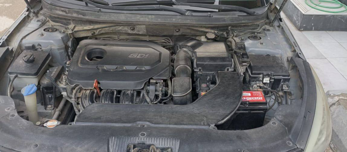 السلام عليكم هونداي سوناتا للبيع
2015
السونار مرفق 
مكينه 2400 
رقمه كربلاء 
تبريد شغال
السعر 105وبيه مجال 
اتصال على الرقم  ‏‪***********‬‏
مكان بغداد  الدوره الصحه
