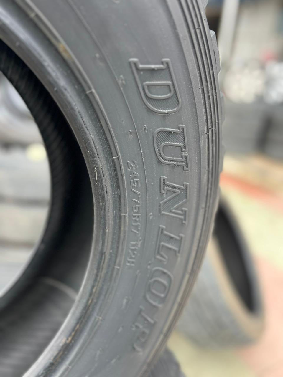 سلاوی خوای گەورە
٤ تایەی وەنەوشەو مۆنیکا 
٢٤٥-٧٥-١٧
هەر چواری زۆر  جوانە 
سلێمانی تێرمیناڵی شارەزوور 
فرۆشتگای دووبەی
***********
