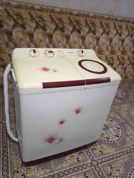 غساله للبيع شرط الشغل وشرط النضافه السعر ب 75 قفل عدنه خدمة توصيل مكاني بصره حيانيه شارع الطاگ للأستفسار ***********
