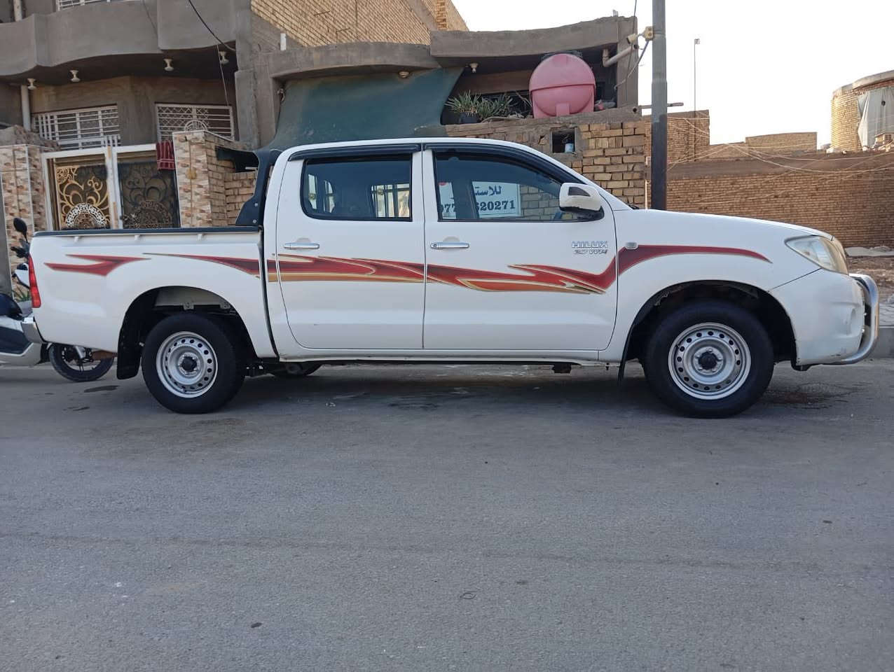 السلام عليكم 

من رخصه الادمن بيكم 2011 سياره حلوه ونضيفه واسط مركز مدينه السعر ( 155)وبي مجال 
 غير متواجد ع الفيس 
***********
