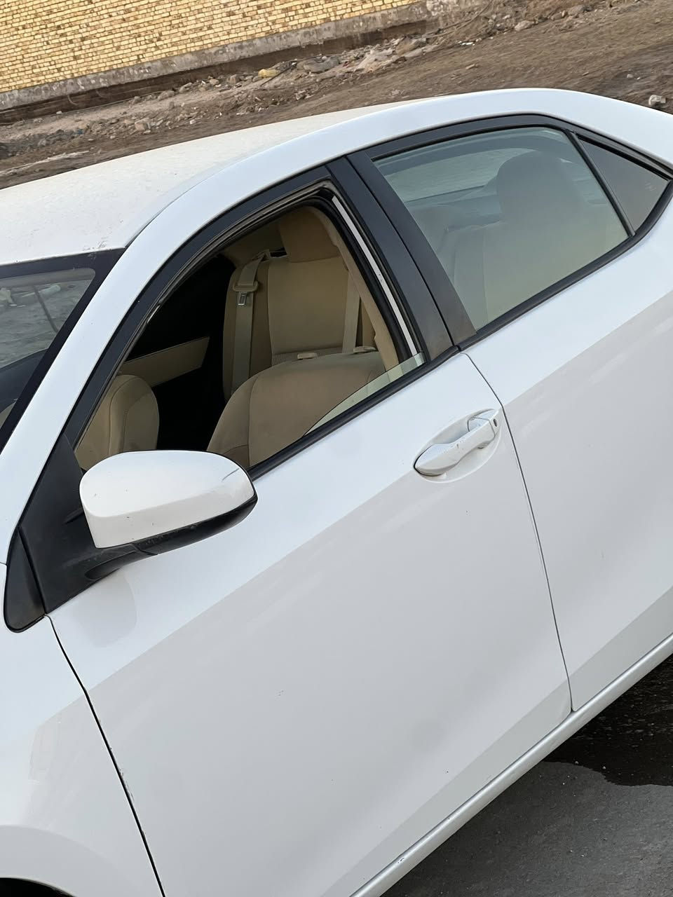 السلام عليكم 
كورلا امريكي صناعه ياباني اصل 
موديل 2017 مكينه 1800 
ضرر امريكا تبديل جاملغات امامي وبنيد ماشيه 147 الف سياره جاهزه آخر حبايه 
مكان الناصريه تواصل وستفسار 
*********** السعر 125 وبيها مجال
