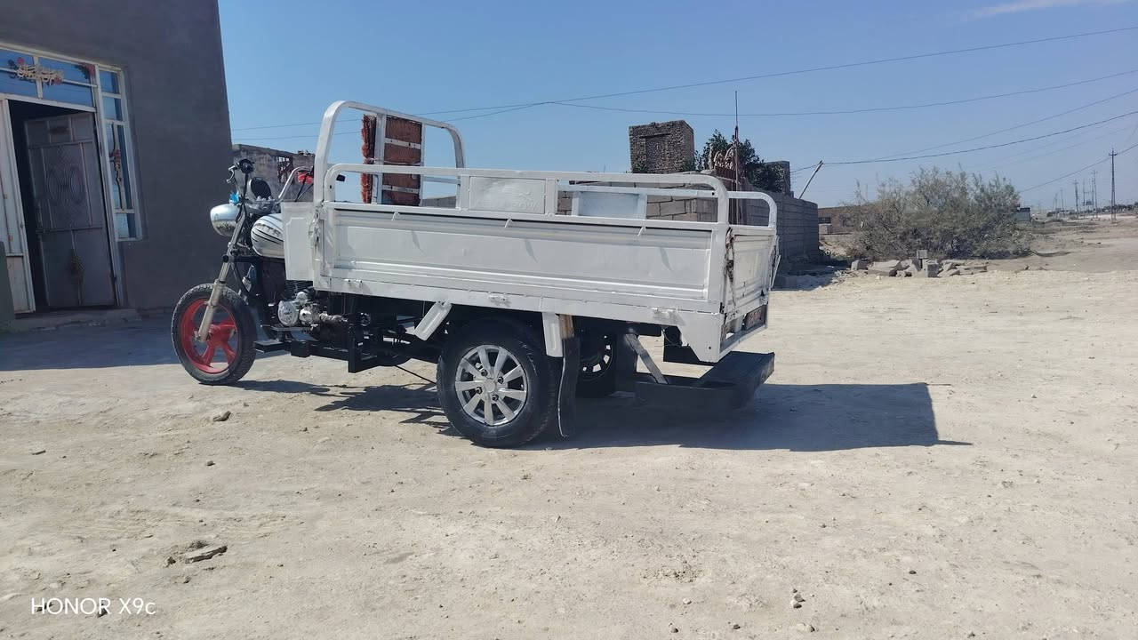 سلام عليكم ستوته جمره موديل 2016
 جاهزه محرك شاصي مكفولات
  اكسن مكفول  تخم تايرات جديد
 دبلات بدي كله نضيف 
السعر 750 وبيه مجال
المكان السماوه الوركاء ناحية الكرامه
الاتصال ع الرقم ***********
