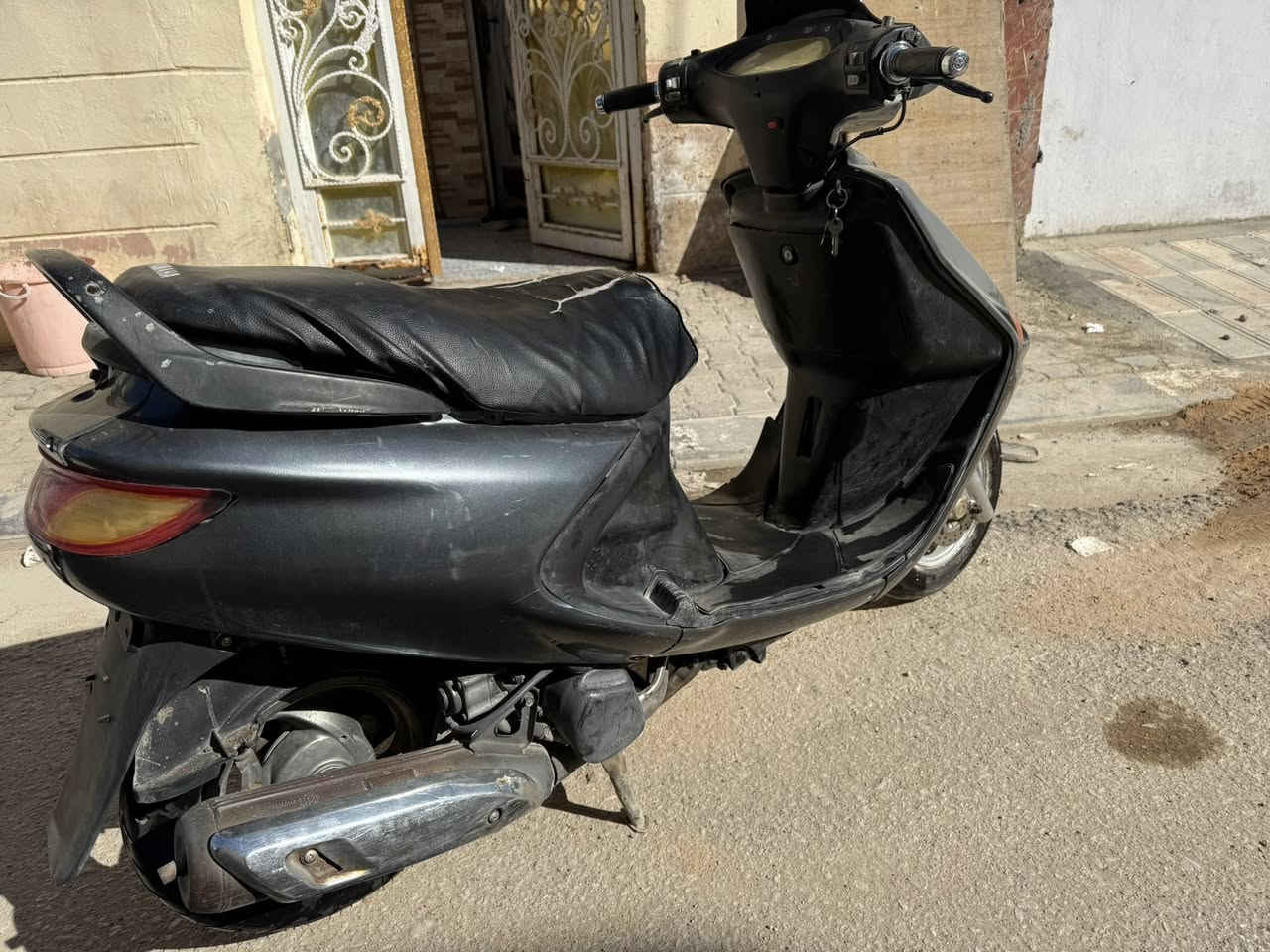 فراشه جديده تنسه شي اسمه تصليح شرط دهن من اتبدله ينزل على نضافته الله شاهد الدرجه مكيتنه اتخبل مامفتوحه متصرف عليه ربع رايده أب 675 بيه وبيه مجال حك الجيه على فيس ماتواجد 
رقم. ***********
