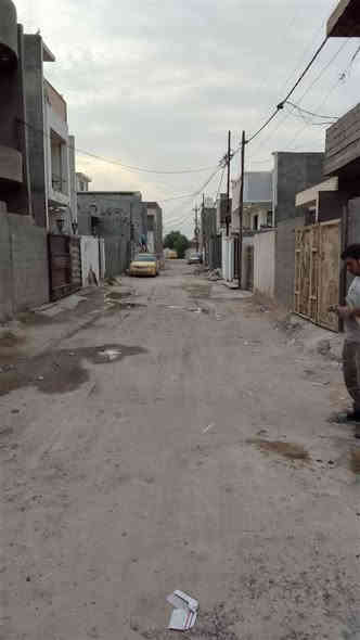 السلام عليكم 
يتوفر لدينا دار البيع المساحة 100متر طابو زراعي سند 25 الك حق التصرف العنوان منطقة الدوانم مجاور شرطة الخامسة قرب جامع الفردوس تفاصيل دار صالة مدخل مطبخ غرفتين نوم حمامين سطحين تسليم فتاح السعر عقار 85
للاستفسار اتصل ***********
اتصل ***********
