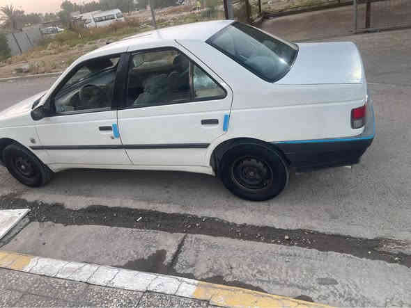 بيجو روى 2010 جاهزه من كلشي كير محرك صدر تخم تاير دوشمه جديده رقم بغداد دولي جديد هزه جديده مابيه اي نقص والسعر (31) وبيه مجال للشراي مكاني بغداد الدوره ***********/*********** بغداد
