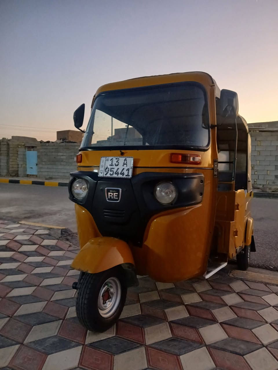 تكتك 21كفاله عامه كشره ومكينه لونين
سنويه 
تواصل ***********
