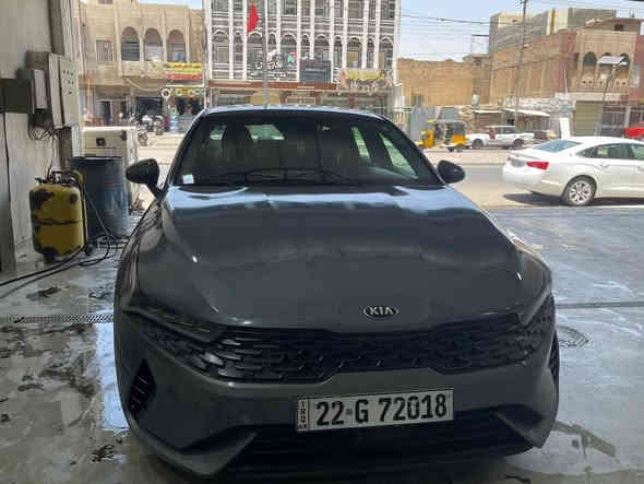 كيا K5 2021 مواصفات عادية رقم شمالي بأسمي ماشية 55 الف ميل السيارة جديدة جداً حادثها والسونار مرفقات بالصور بس بنيد صبغ بدون ايرباك بدون دواخل مكينة 1600 تيربو كفالة صدر تبريد كير وجاهزة إن شاءالله السعر 157 وبيها مجال مكان بغداد الكرخ للأستفسار ‭0771 030 9490‬
