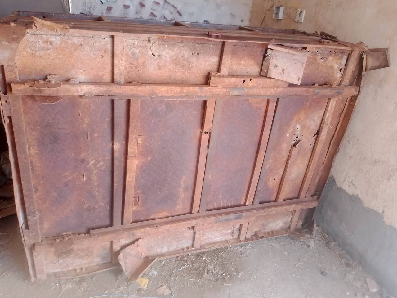 بدي.   2007. لبيع 125وبيه مجال قليل مكاني بابل محاويل ***********
