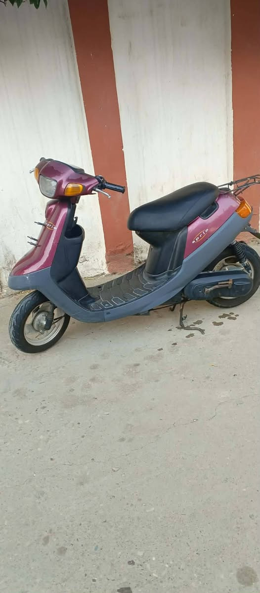 مطور البيع بوتي موصل جديد السعر 350 بيه مجل كلوه شغل بس يردل باتري الشري خاص


**إذا كنت صاحب هذا الإعلان وتريد حذفه لأي سبب، رجاءا أرسل رسالة إلى الدعم الفني**