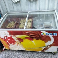 ثلاجة • نضيفه جدا