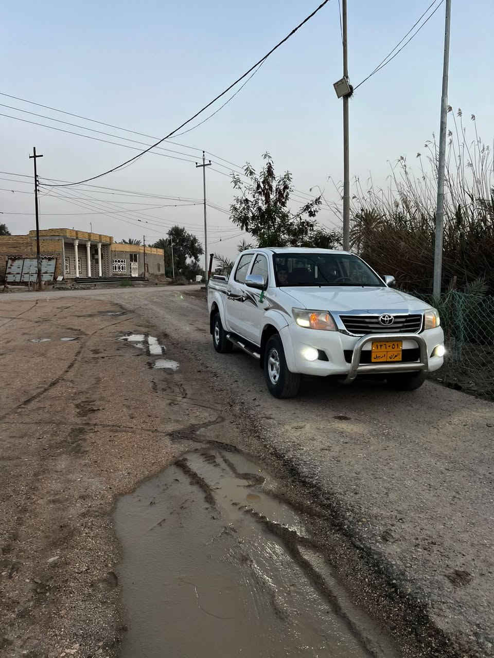السلام عليكم 
بيكم تيوتا 4×4 موديل 2013 كاز 
سعودي دواخل ماروني 
مكينه وكير كفاله 
حداديه جديده بمعنه الكلمه 
السياره كفاله عامه من ضرر والصبغ والصوليات 
$$155قابله للتفاوض 
الإستفسار على هاذا الرقم ***********
***********
