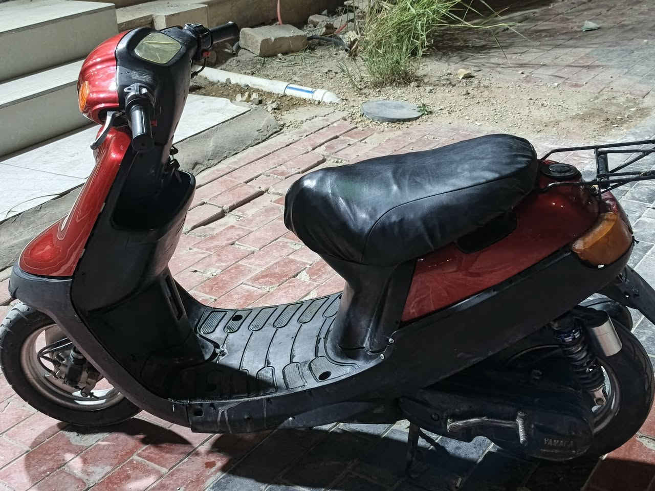 للبيع دراجة بطه شغاله شلع حلو السعر 200 وبيه مجال( ***********)
