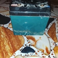 بطاريه عالفحص سعرها 25 بيا مجال للشراي  رقم الواتساب 07891708440