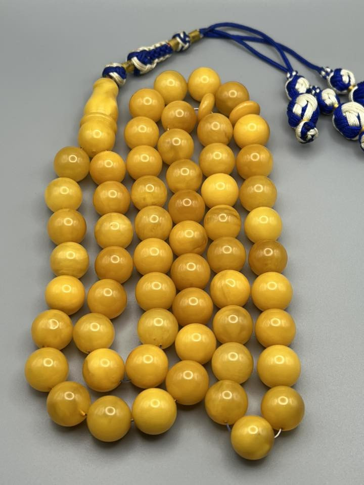 بسم الله … مسباح كهرب كلينغرادي حر مشروط قديم ماخذ لون بالكامل (برتقالي)🍊خراطة الخليج . محاحي صافي بدون ولا عيب Vip. الشاهد قطعة وحدة . كصة دائرية . الوزن 70 غرام . حجم الخرز 12/5-13 ملم . عدد الخرز 57 . مسباح ولا اروع . محمل شيوخ . المهتم يدخل خاص . يوجد توصيل لكل محافظات العراق …


**إذا كنت صاحب هذا الإعلان وتريد حذفه لأي سبب، رجاءا أرسل رسالة إلى الدعم الفني**