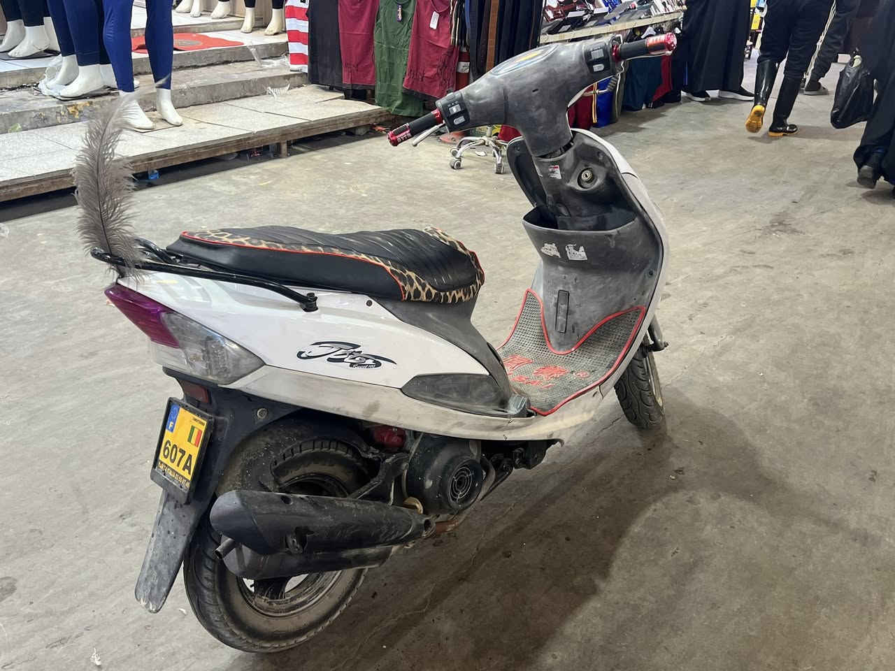 السلام عليكم ماكس منغولي للبيع بوشه 49 الدراجه نضيفه مثل ما بل صوره الدراجه كلشي شغال بيه مكاني الفلوجه


**إذا كنت صاحب هذا الإعلان وتريد حذفه لأي سبب، رجاءا أرسل رسالة إلى الدعم الفني**