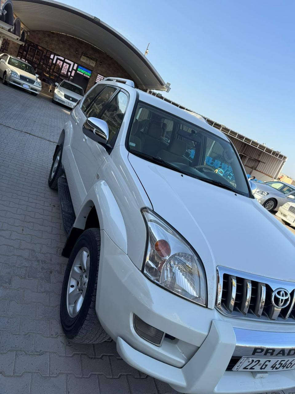 � للبيع او للمراوس تيوتا برادو  2008
GX
📍 الموديل: 2008
📍 الفئة: GX
📍 المحرك: 4 سلندر
📍 ناقل الحركه أوتوماتيك 
📍 الدفع: رباعي (4×4)  
📍 اللون: ابيض
📍 رقم السيارة: مبيّن بالصور
 السعرر : 175وبيها مجال قليل 💥
✅ شاشة معلومات وترفيه
✅ كاميرا خلفية
✅ حساسات خلفية
✅ مرايا كهربائية

🔹 سيارة نظيفة جداً والاستعمال شخصي مكفوله من الصبغ ومن الضربه ومن التبديل. 

🔹 محرك وجير وشاصي بحالة ممتازة.
🔹 جاهزة للفحص بأي مكان.                              مكان السياره البصره ابو صخير
 للاستفسار الاتصال على ***********
