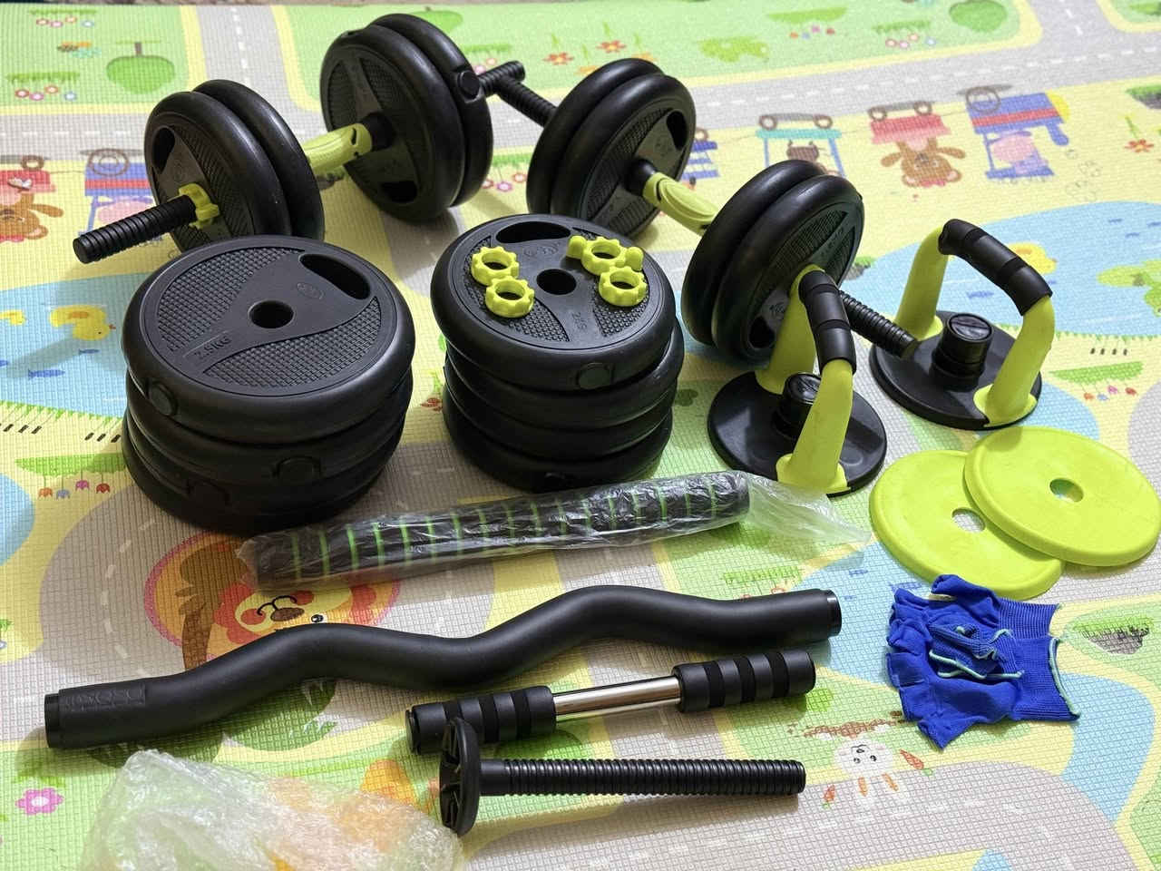 دمبلص  ( عده كامله دمبلص + بار) وزن 30  💪🏽كيلو جديد شرط بجيس✅

محتويات:
4 اقراص وزن    كيلو 2.5 
4 اقراص وزن 2 كيلو
8 اقراص وزن 1.5 كيلو
✅ شفت عدل + شفت Z + يدات كتل عدد 2 + قفازات + حامل اقراص عدد 2 + حمايه اقراص + 8 سدادات + شفت رول تمارين بطن 

كامل متكامل سعره( 85 ). مكان كوفه شارع ميثم النجف, العراق


**إذا كنت صاحب هذا الإعلان وتريد حذفه لأي سبب، رجاءا أرسل رسالة إلى الدعم الفني**