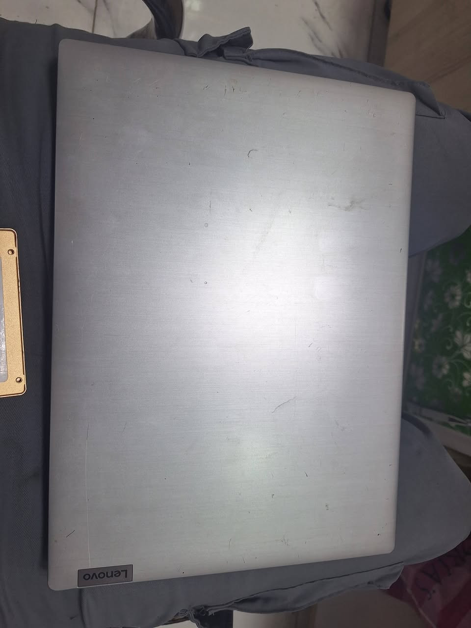 شراي يتصل او واتساب رقمي ***********
لابتوب Lenovo  معالج ADM 3020 Radeon
هارد 128 m2 وعدي اضافي 256  وياء هدية
رام 4ddr4  سعر الابتوب 130 مكاني بلكوت
