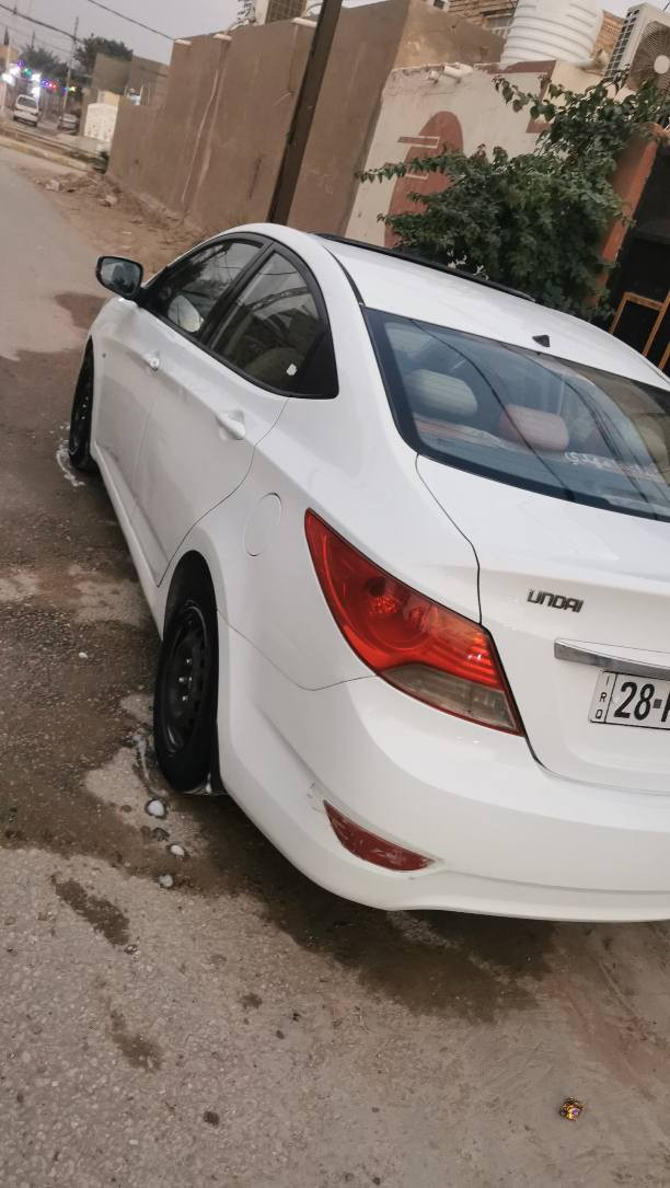 اكسنت خليجي
موديل 2012 خليجي فول
مكينه ١٦٠٠ اصل حتى بالسنويه
رقم نجف دولي سنويه لل2030 مشروع وطني أرقام انكليزي
فتحه سقف 
شاشة تاب
تحكم مري جانبيات
تحكم ستيرن جهتين
جام كهربائي
نظام eco تقليل صرف وقود
شغال ABS
زنون عالي ناصي
٥ تجاوي اصل
دوشمه جنطه كامله وارضيه سياره 
جاهزه من كلهن
 مكينه گير ع الشرط لانفخ لاصوت لا تنقيص لا تبخر 
الضرر ( جاملغ امامي تبديل اصلي  والبنيد بي صبغ مكانات بالكصه 
 وشويه بالتكمه الاماميه معجون
بدون دواخل كفاله دحجات خارجيه )

حوض شواصي لغود قماره تكم كفاله
سعرها  (٨٨) 
مكاني نجف ***********
