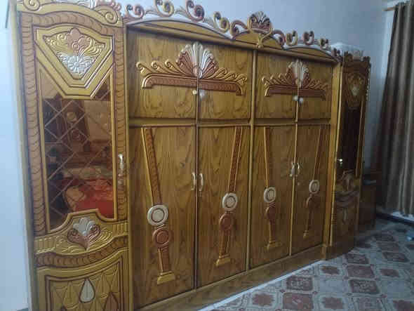 سلام عليكم غرفه نوم للبيع جديده
السعر 550 للسفسار انتصال ***********
