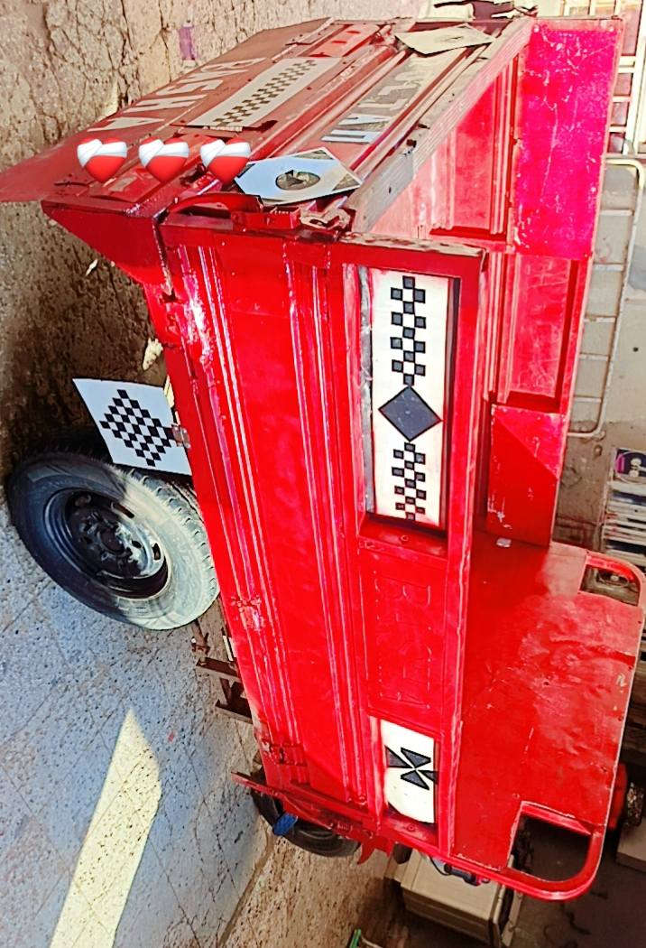 السلام عليكم ستوته سلطان للبيع موديل 14 اوراق اصولي بأسمي شاصي مكفول مكينه نضيفة نكرة سلف السعر مليون وبيهه مجال قليل شراي يخابرني مو شراي لا تعبني ***********
***********واتساب
