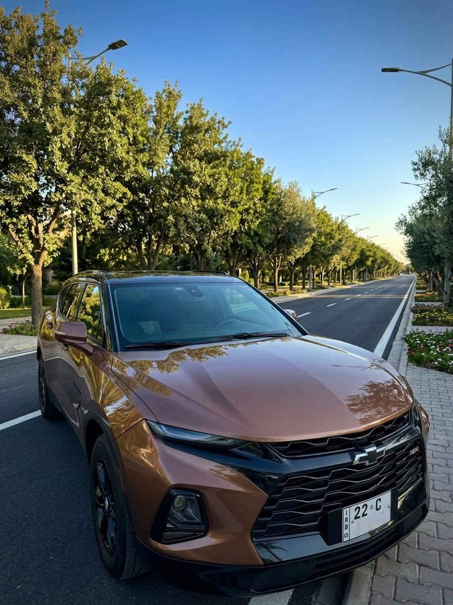 اسم السيارة : شوفرليت بلايزر
✅الموديل : 2023
✅رقم السيارة : رقم اربيل تحويل ملكية او وكالة  

✅سرقه فقط 3 قطع بدون حادث
✅عداد المسافة : 30 الف
✅مامشتغل اي كلوب بيها
____________________________
🔻1-حجم المحرك 4 سلندر 2000 تيربو  🔻
🔻2-ويل كب حجم 18 مع طقم تايرة 🔻بحالة ممتازة 
🔻3-بصمة ابواب و بصمة تشغيل 
🔻4-لايتات زينون عالي ناصي اصل 
🔻6-غرفة السيارة مخمل اسود  
🔻7-تحكم كهربائي لمقعد السائق 
🔻8-تحكم ستيرن جهتين متكامل 
🔻9-رادار امامي مانع للتصادم
🔻10-شاشة كبيرة الحجم للتحكم بكافة الايعازات
🔻11-كامرة خلفية 
🔻12-تشغيل عن بعد 
🔻13-وضعيات متعددة للقيادة 
🔻14-فور ويل
السعر200
مراوس بجارجر او جالنجر


**إذا كنت صاحب هذا الإعلان وتريد حذفه لأي سبب، رجاءا أرسل رسالة إلى الدعم الفني**