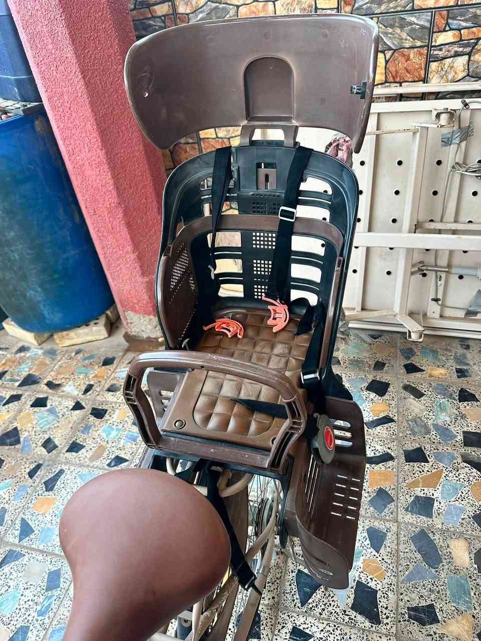 السلام عليكم باسكل ثلاث نفرات للبيع ثنين اطفال اشتريته ب 200 واريد ابيعه ب 150 الشراي يتواصل ع هذا الرقم ***********
