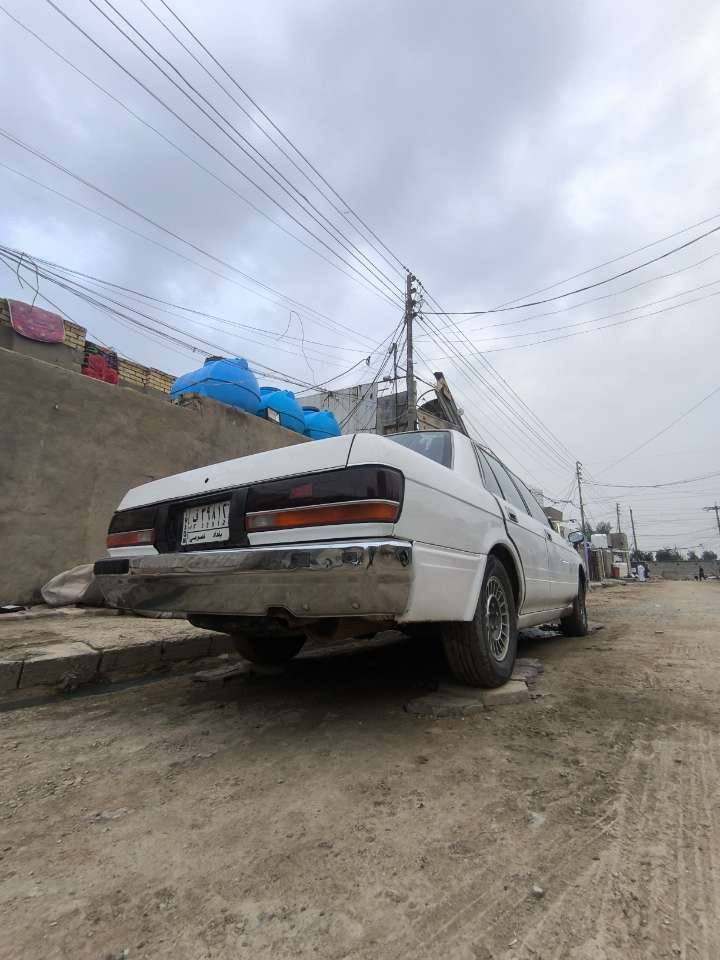 سياره للبيع  سيدان قصيفه سعر على الخاص وبي مجال 
***********
