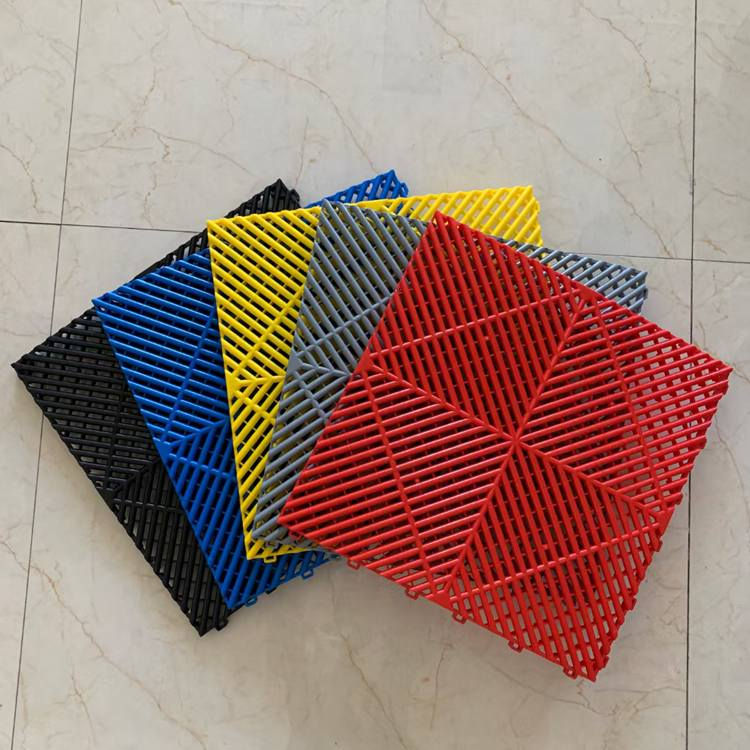 متوفر ارضيات بأسعار مناسبة
للطلب والاستفسار ***********
