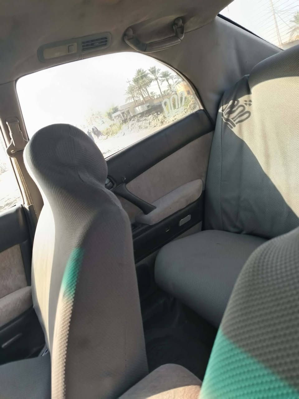 السلام عليكم سياره بطه متصل رقم بصره سنويه نهايته 26 مصبوغه جماليه مكفوله من العيب الشرعي واصوليات مكانها ناصريه سوق الشيوخ السعر 50 وبيه مجال رقم الهاتف ***********
