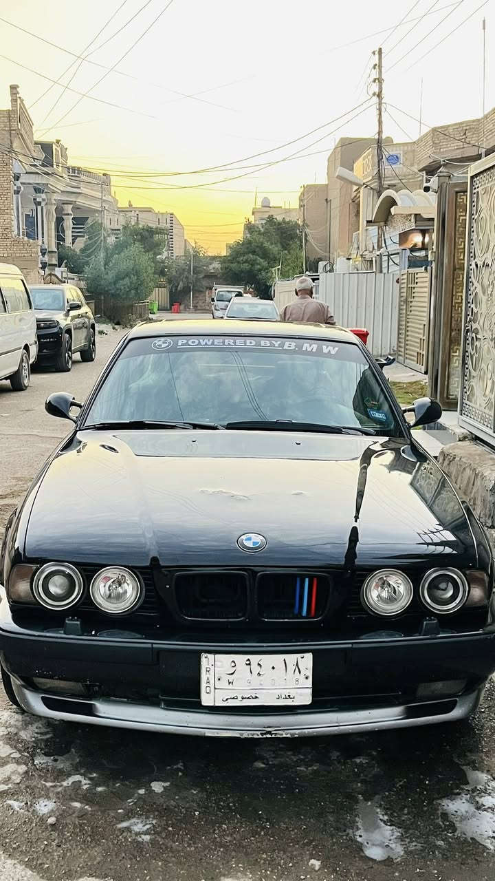 ‎525  BMW مسكر فانوس
موديل91. 
فول M دعاميات مري ويل سبايدر كله حاويه وبلادي
فول مواصفات جاهزه للأخير
كشنات جلد كهرباء كارتير
فتحه سلايت
كير مكينه  كارتون
تبريد ثلج ❄️ 
الحداديه 70/100
بدون ضرر بدون خياس
مروحه كهربائي F01
شاشه أندرويد كامره خلفيه
❌ السياره لونهة البلادي رصاصي رمادي بس اني صبغتهة اسود بس مامشي معامله 
سنويه 2028 ) 
السياره يرادلهة لاستيك شيال صالنصه
السعر 70 وبيهة مجال / ***********
