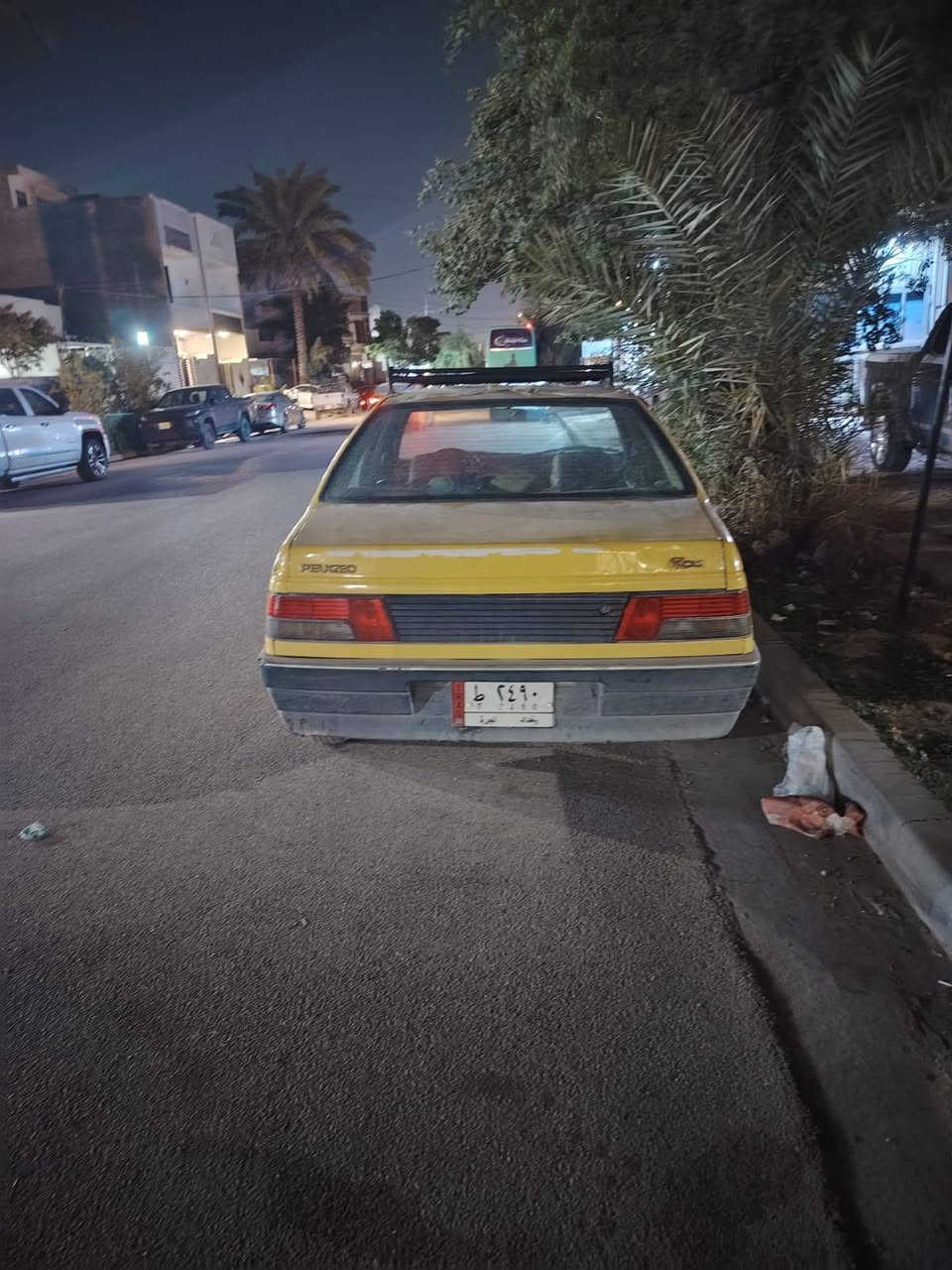 السلام عليكم
روى 2009 كير مكينه ياباني للبيع ب15 ورقة للتواصل الاتصال على الرقم ***********
