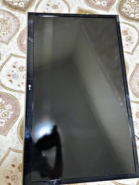 LG • 42 بوصة • بلا عيب