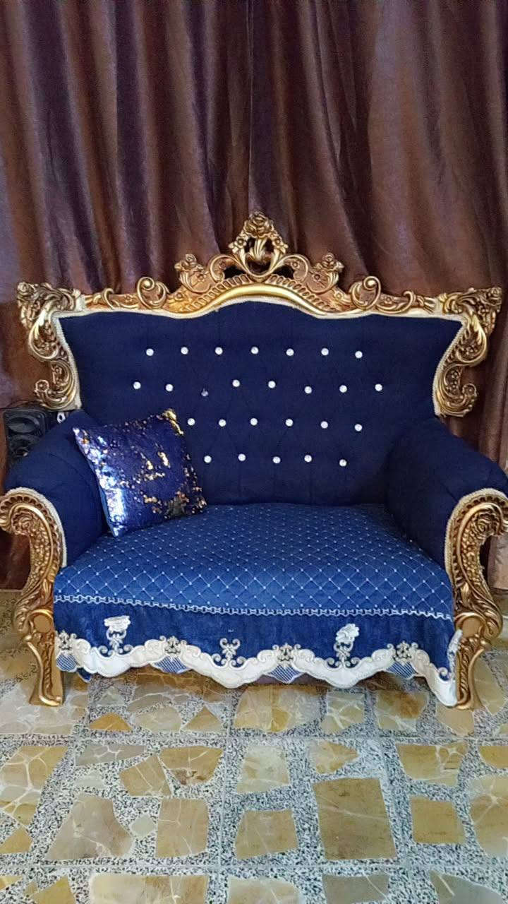 تخم 7 مقاعد بس وحده مختلفه نضيف السعر 75 وبي مجال عنوان شعله دوانم ***********
