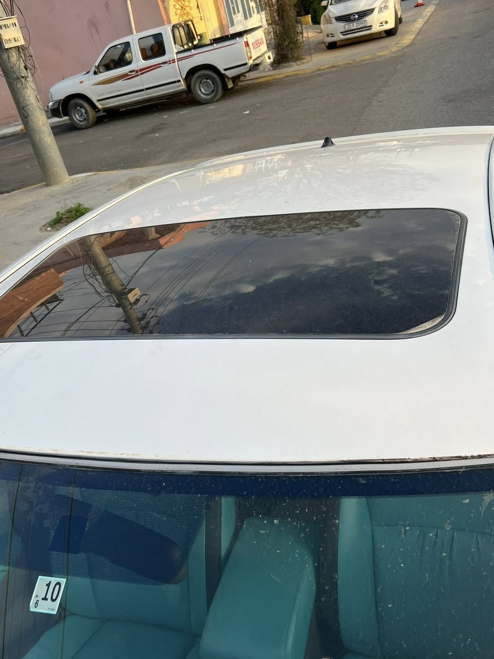 بەناوی اللە
بڕاوە ٢٠٠٥ قەپات مواسەفات ١٨٢بێ دوکەڵ
کامل جایزەو سەقفی شوشەیە بێ چاڵو شوخت 
لەباوەنورە سعری٥٣$$
***********
