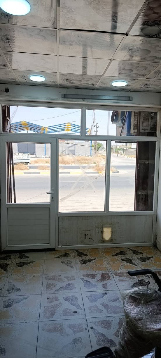 سلام عليكم+ ميز حلاقه+ جام خانه+ قنفات ثنين السعر ***********
