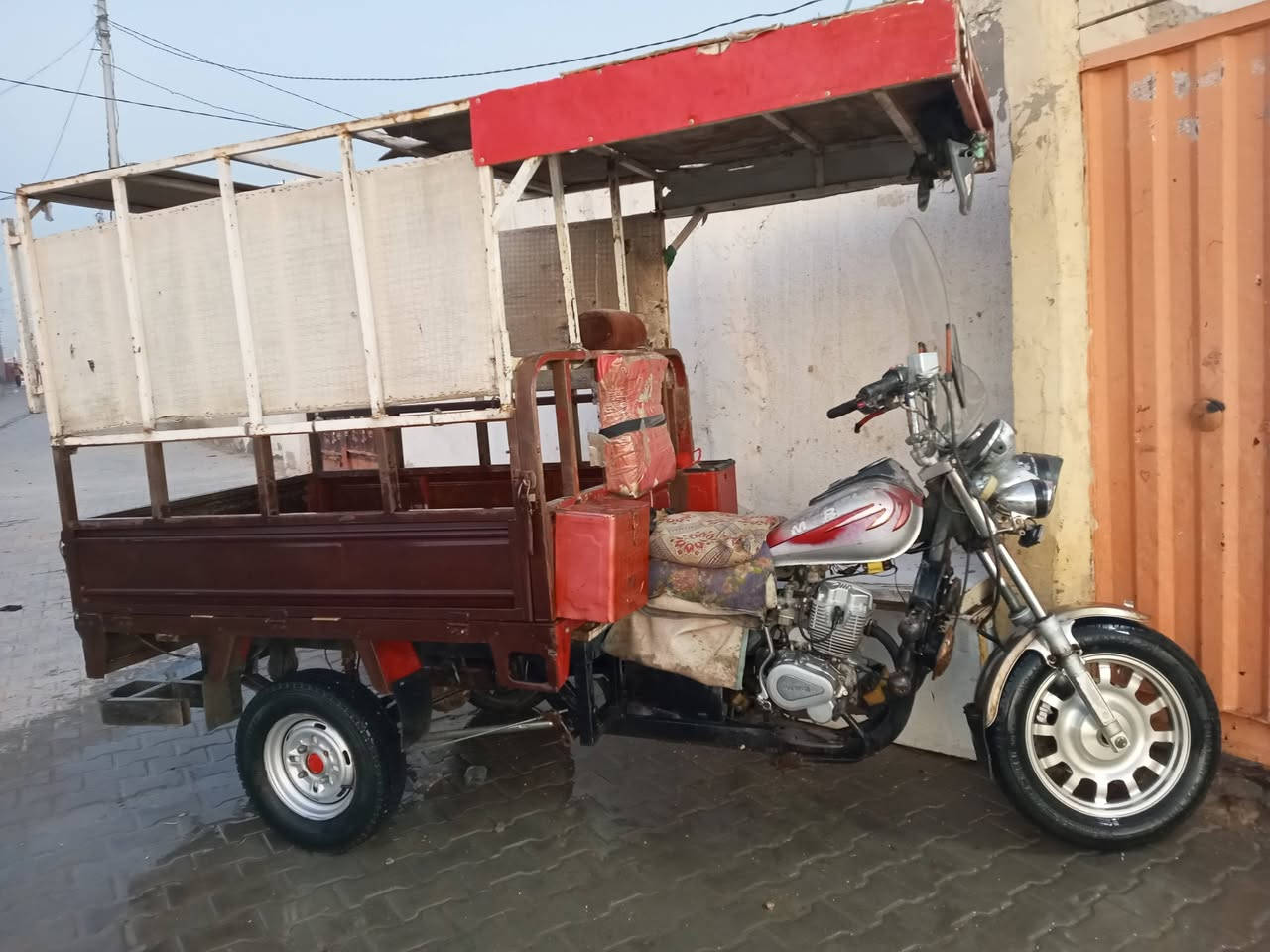 السلام عليكم ستوته البيع رقم وسنوية رقم اسود راعيه بشارع المعمل بنجف جان رقمه عندي وظاع مني مكفوله من اي شي محجر كهربائيات سلف كله شغال مكاني بنجف برظويه السعر واحد ومتين الاتصال على الرقم *********** اطيك سنويه وكاله اصلي وياهه
