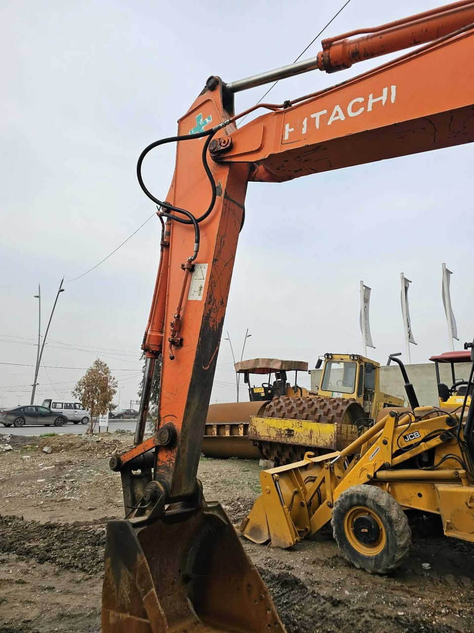 بيع سريع حفاره هيتاشي حجم 200 موديل 2009 رقم وسنويه نجف العنوان أربيل للاستفسار
***********
***********
