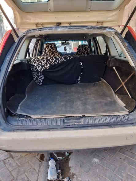 بسم الله الرحمن الرحيم 
سياره ستيشن البيع نوع فورت محور محرك كورلا 
(نحله)اوتماتيك موديل 2009 
رقم ذيقار مشروع وطني الغايه 2027 سياره نظيفه احلا من صوره  محرك جيد +حداديه جيده سياره بسمي مكاني بغداد  م الصدر  *********** السعر 45 بي مجال بسيط
