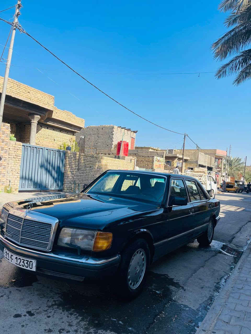 مارسيدس رئاسي موديل 1990 محرك بلادي 
تحويل مباشر بأسمي 
مكينة وگير وحدادية 
وتبريد خير من الله 
رقم بغداد بأسمي تحويل ثاني يوم السعر 52 
للأتصال *********** دهل اوران, واسط
