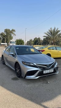 كامري هايبرد • ماشية ٢٩ الف • حادث ايرباك