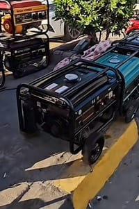 مولد للبيع 10 نبير جديد مامستخدم وهذا رقمي 07873902600