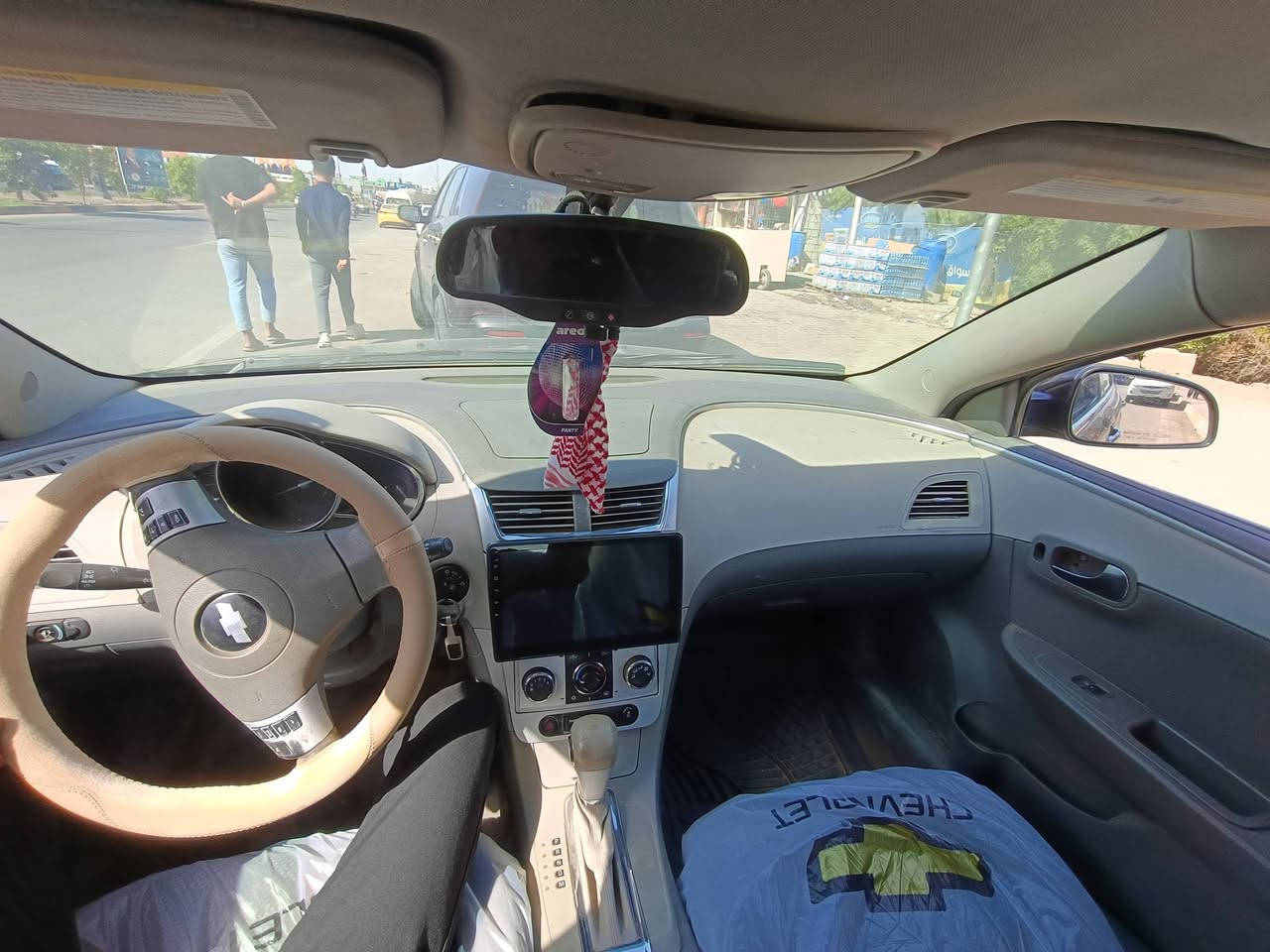 سلام عليكم ماليبو 2012 خليجي
محرك 2.4   سيارة مكفولة من الحادث والدعمة بيها صبغ فقط مثل مموضح بالسونار عدا هذا كلشي مابيها 
كير محرك مكفولات رقم سليمانية سنوية لل 2030 يلا تسقط 
بيع او مراوس ( سعرها 82 و بيها مجال كلش بسيط ) 
مكاني ديالى بعقوبة التحرير. 
***********
