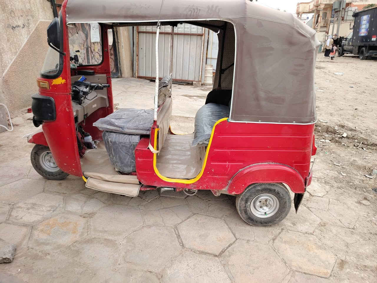 تكتك للبيع موديل 17 رقم وسنوية تحويل مباشر المكان بغداد كويريش ورة علوت الرشيد السعر 4600 وبيهة مجال بدون غراض  الرقم ***********
