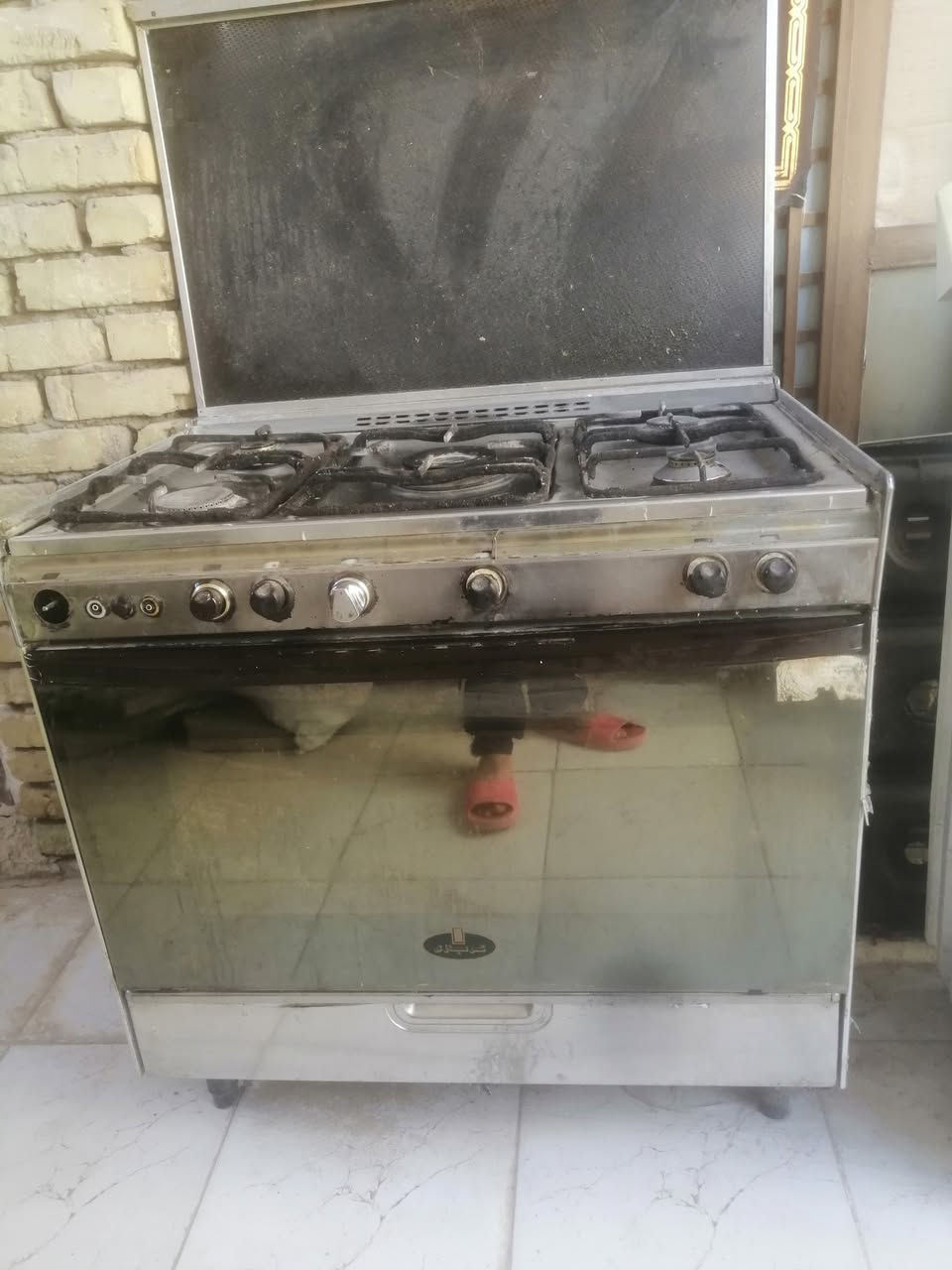 طباخ كريازي كل شغل عيون وفرن 90 بيه مجال *********** حاوي نهضة
