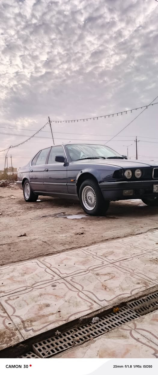 يالله سلام عليكم بي ام 735 بيع أو مراوس موديل 91كير ومكينه كفاله وكسل توني شاده حاويه رون ناصي بل200رونك 4 ايرفلو ونوزلات وبلكات وفيتبم توني شادهن حاويه صبغ عام جمالية عوزه ترتيب للغرفه ونواقص بسيطه سيارة جاهزة تبريد شغال عوزه بس سيف حترك بيه ضربه خفيفه بجهه السايق جاملغ الخلفي ومرجعينه رقم بغداد بسمي مداور ثاني يوم سنويه لل 30مكاني ناصرية تراي وين ميعجبك السعر 60 وبيه مجال ***********
