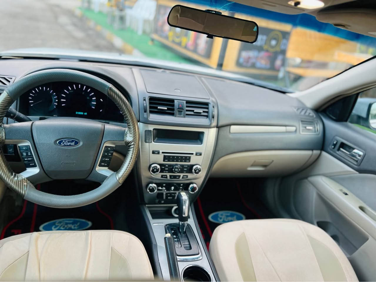 فۆرد فیوژن 2011 مەکینە2.5 مەرخوب ڕەقەم سلێمانی ڕەقەمی تازەیە سەنەوی بەسەرچوە تەحویل خرامە بەشەرت گێڕ و کەمینەو داروبەردی بەشەرت سعری 73 گەڵا و مەجال  ( *********** )  واتس ئەپی لەسەرە دار بنديهكان, السليمانية
