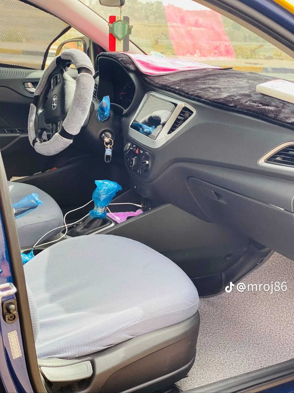 سلام عليكم اكسنت 2021 (@السعر 135 وبيها مجال )
رقم نينوى بأسمي 
@ضررها بوند مبدل فقط بدون دواخل شرط وبدون ايرباك  وبدون معجون 
السياره غاز بانزين وكابون بانزين 
@محرك شرط وكير ايتي At 
 هيئه غرامات صفر السياره كامله مكمله باقي تفاصيل عل  رقم  ***********
